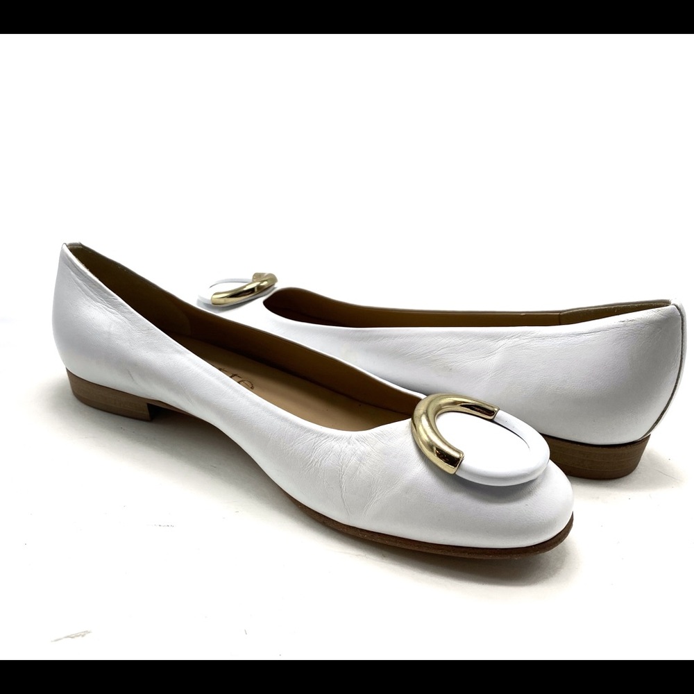 White leather Lafayette vero cuoio made in Italy flats. Size 38.